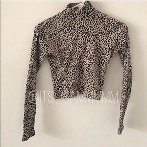 tan and black leopard print daniela turtleneck